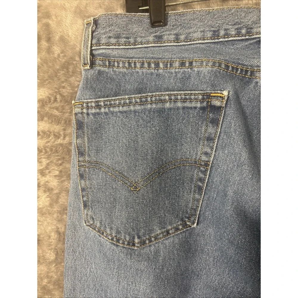 Levis 505 Regular Fit Mens Blue Jeans Straight Leg Denim 36x30 Medium Wash